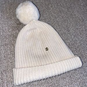 Lululemon beanie